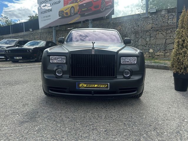 Rolls-Royce Phantom